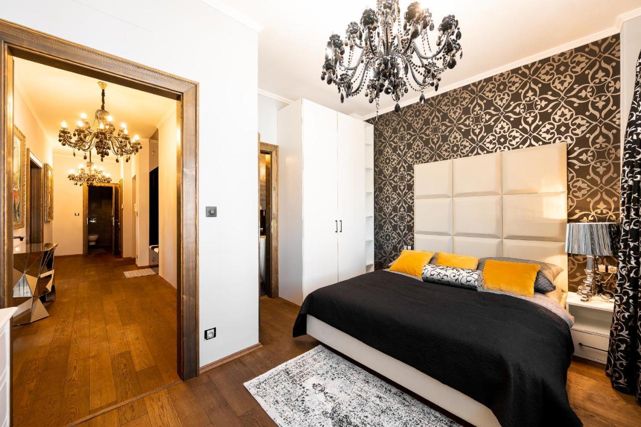 Premium Apt Kosice Center 3 Room 150M2 Hlavna Ulica Exterior photo